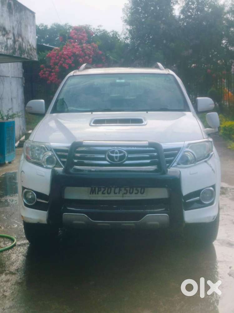 Toyota Fortuner 2015 Diesel