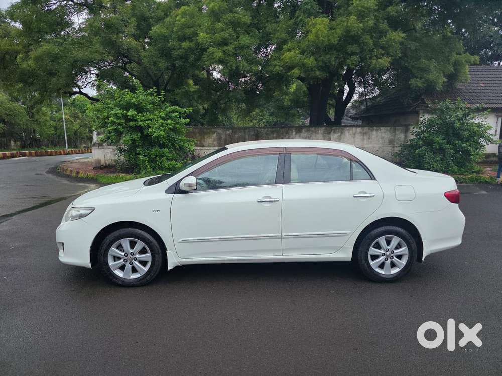 Toyota Corolla Altis Vl At, 2010, Petrol
