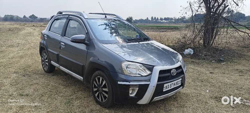 Toyota Etios Cross 2014 1.4 Edition