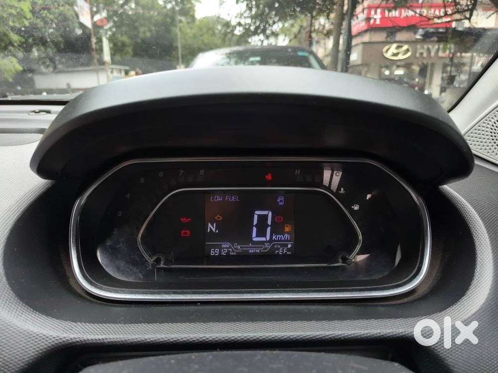 Tata Tiago 1.2 Revotron Xza, 2021, Petrol