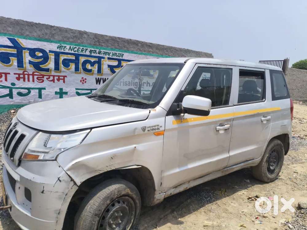 Mahindra Tuv 300 2017