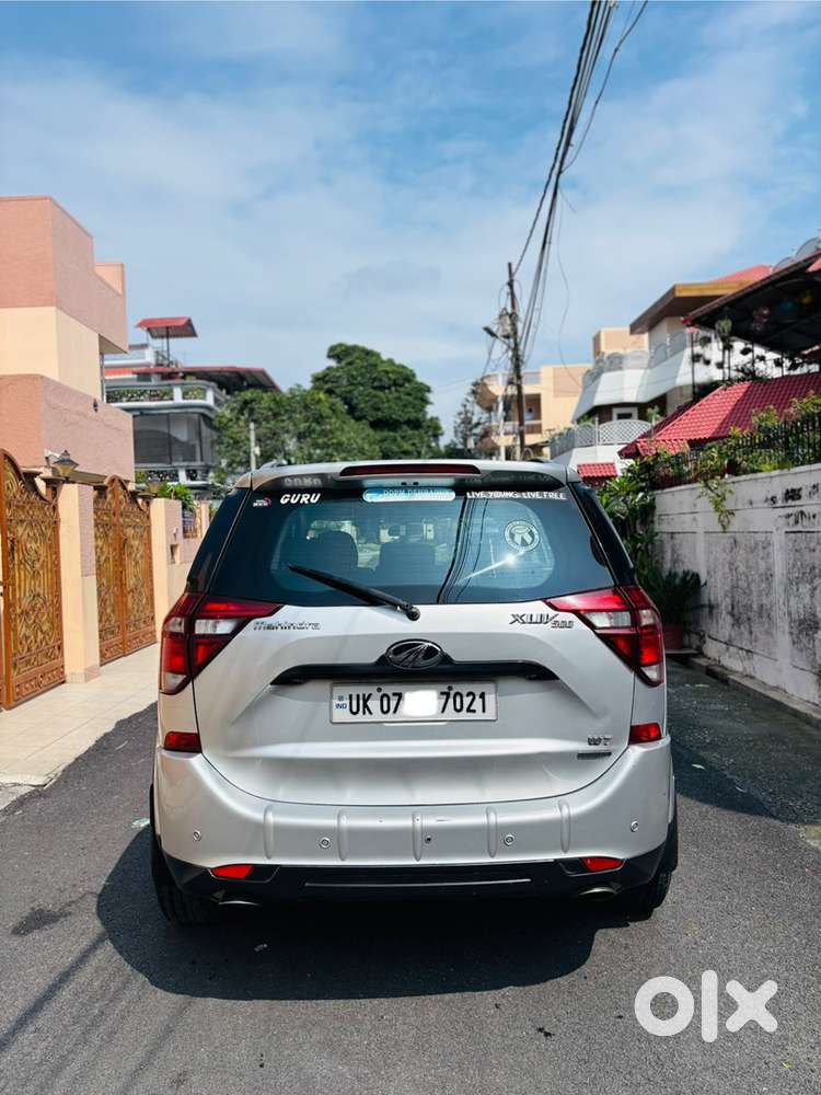 Xuv500 W7 (o) At  2018  1st Owner  Uk07