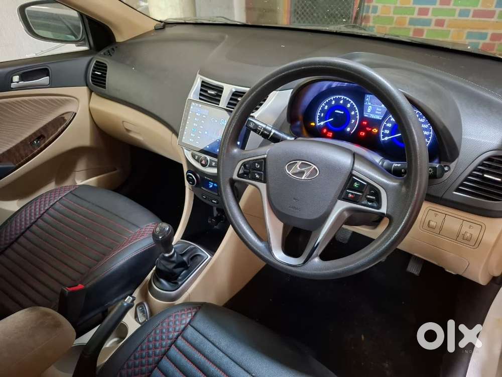 Hyundai Verna Petrol 2015