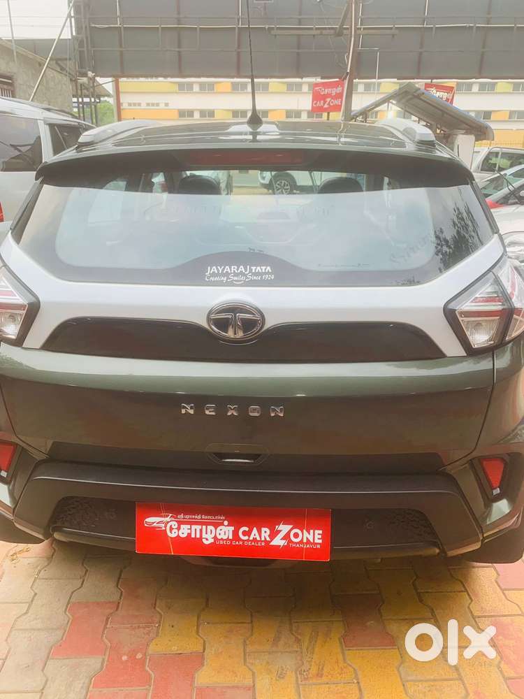 Tata Nexon, 2022, Petrol