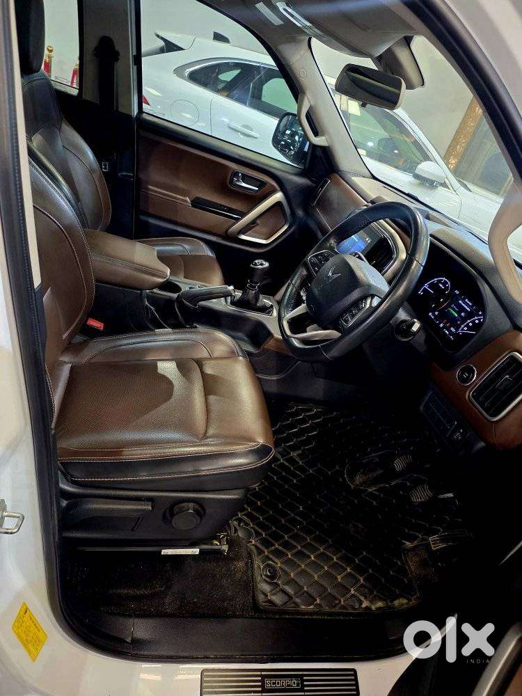 Mahindra Scorpio-n 2.2 Z8 Diesel Mt 4wd 7 Str, 2023, Diesel