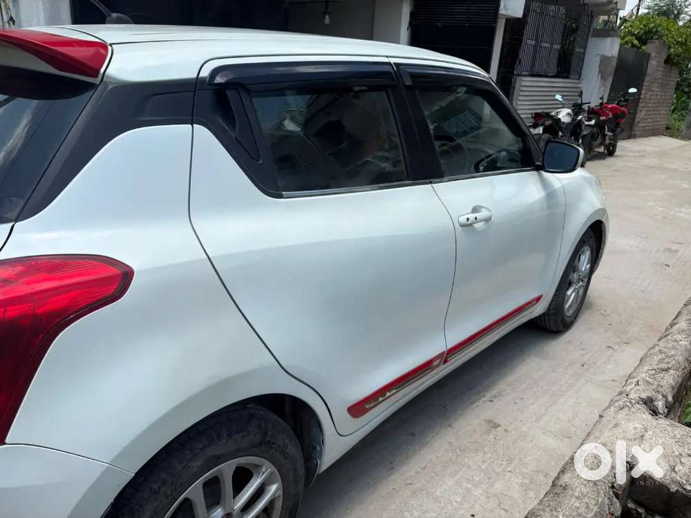 Maruti Suzuki Swift 2018 Petrol 19500 Km Driven