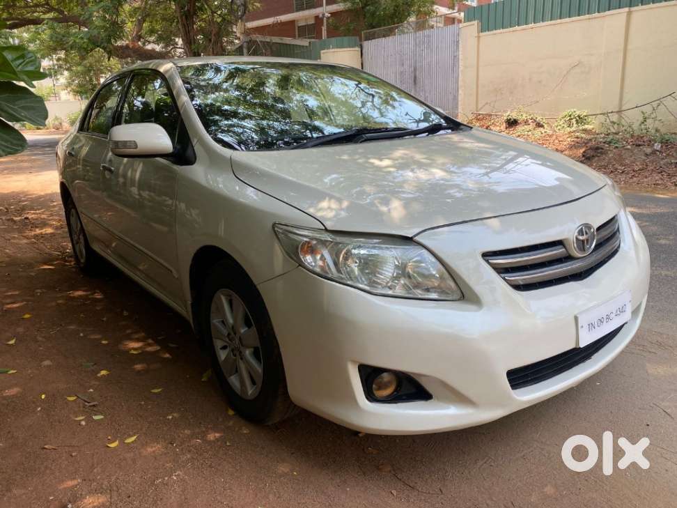 Toyota Corolla Altis, 2010, Petrol