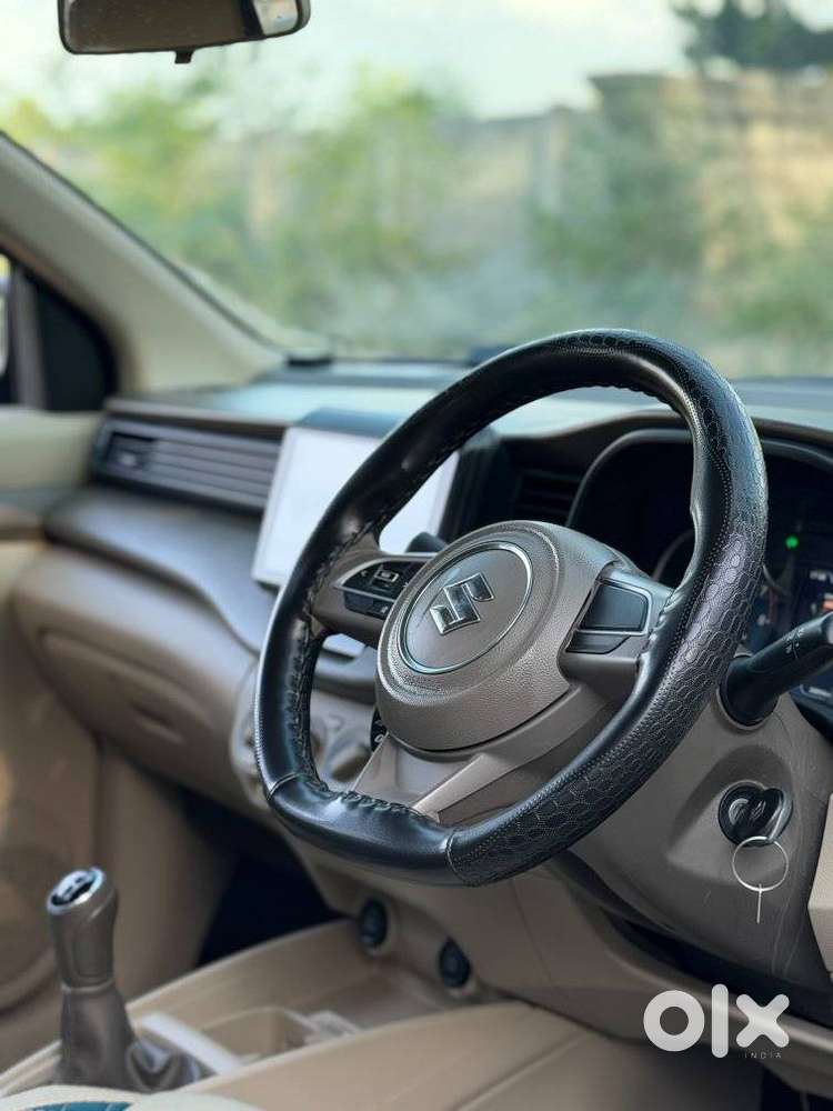 Maruti Suzuki Ertiga, 2022, Petrol