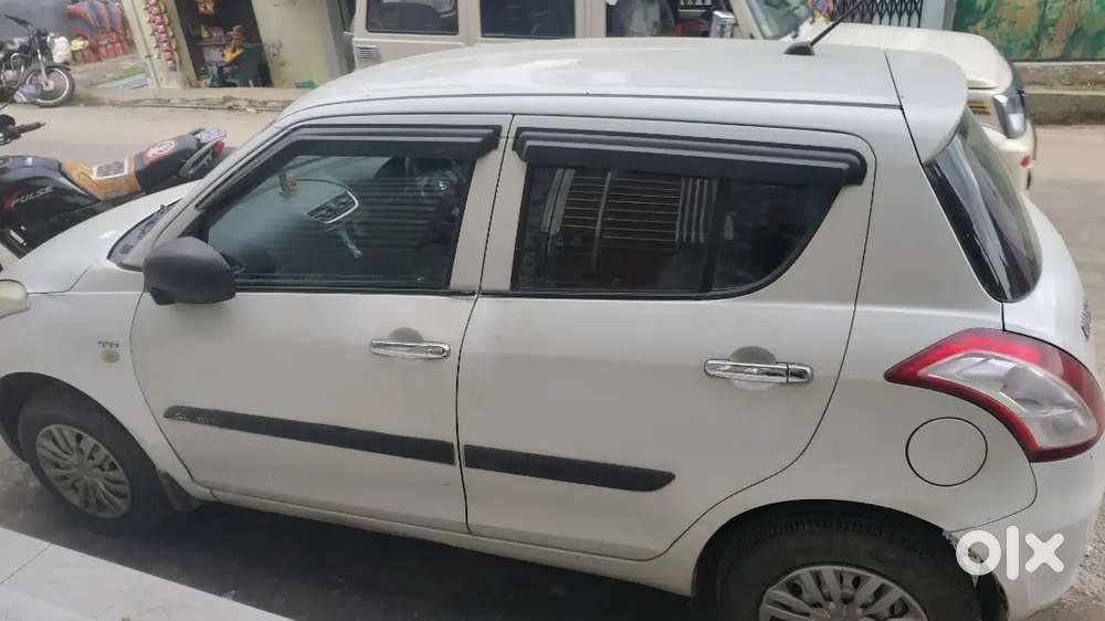 Maruti Suzuki Swift Lxi 2016 Manual Petrol