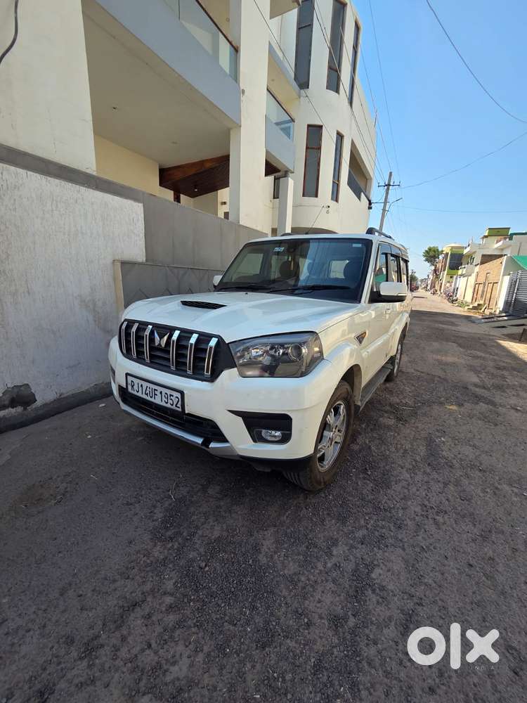 Mahindra Scorpio Classic 2.2 S Mt 7 Str, 2017, Diesel