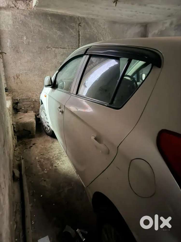 Hyundai I20 2012 Petrol 132000 Km Driven