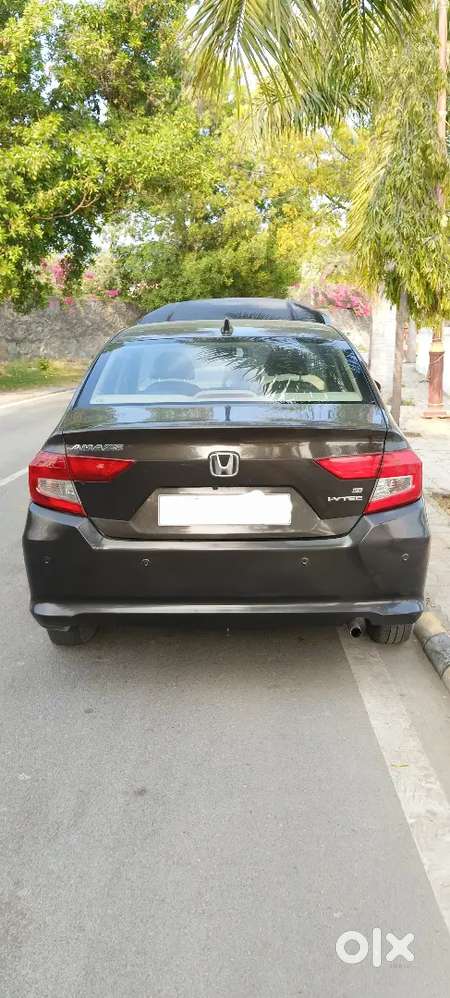 Honda Amaze 1.5 Petrol 2019