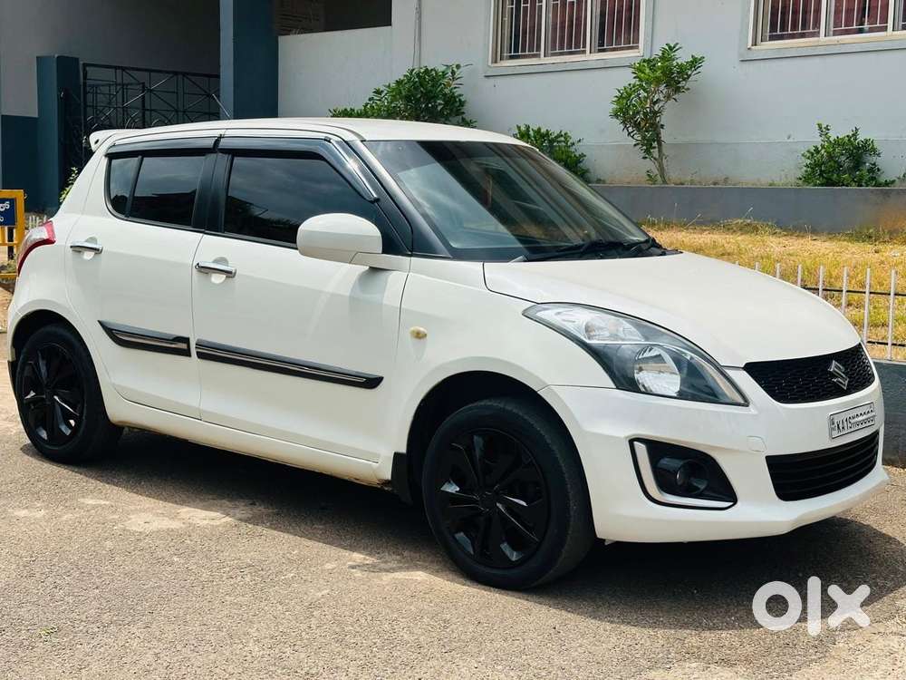 Maruti Suzuki Swift Vxi 1.2 Abs Bs-iv, 2017, Petrol