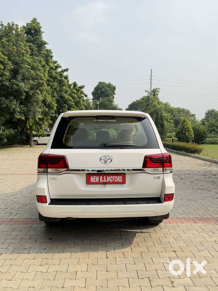 Toyota Land Cruiser Vx V8 At, 2017, Diesel