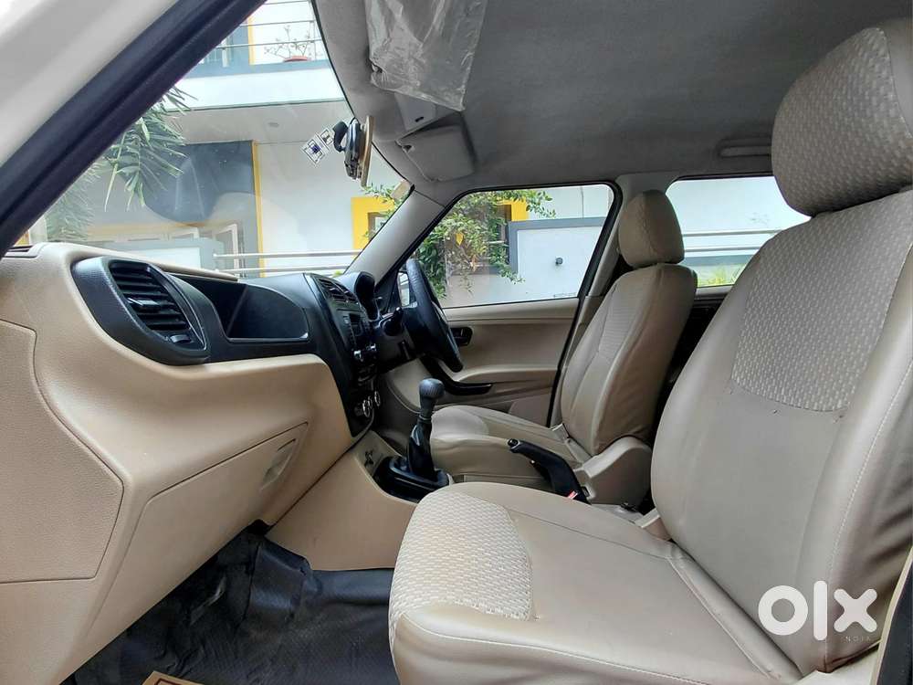 Mahindra Tuv 300 T6, 2016, Diesel
