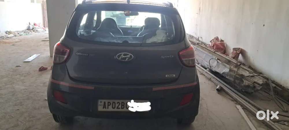 Hyundai Grand I10 Diesel Sportz 2015