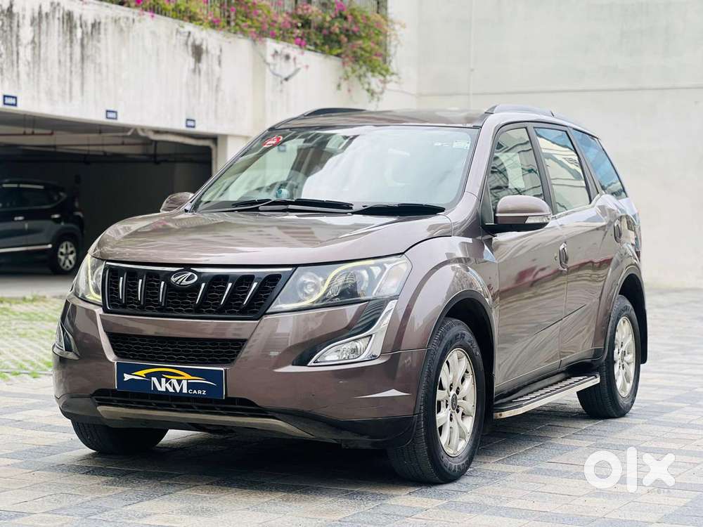 Mahindra Xuv500 W10 At, 2017, Petrol