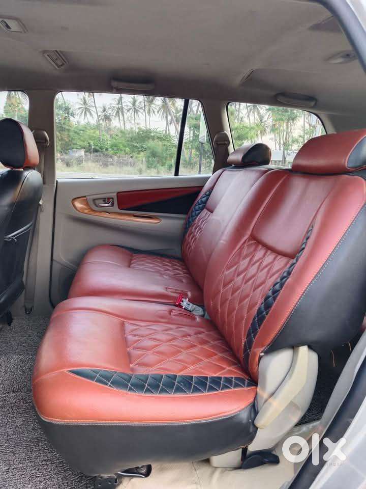 Toyota Innova 2.5 Vx 8 Str, 2010, Diesel