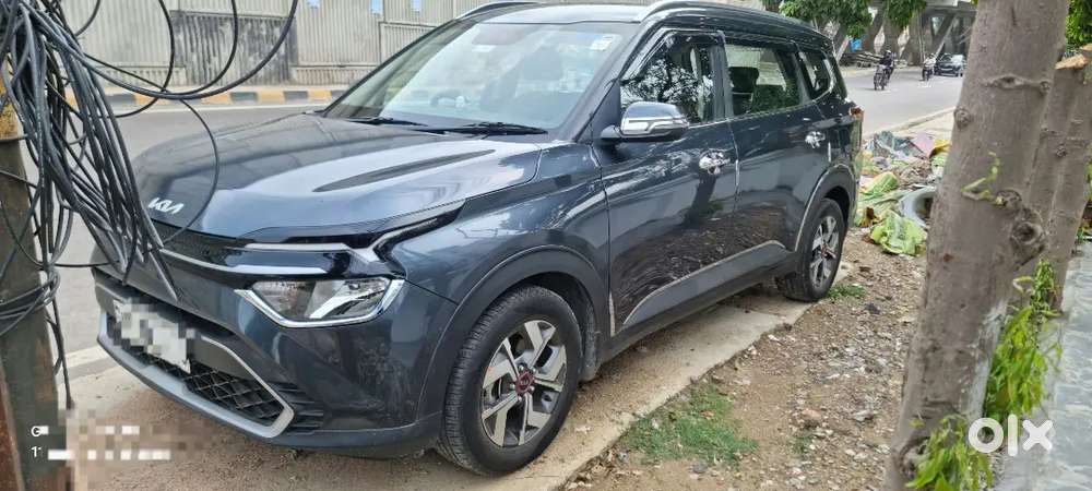 Kia Carens 2022 Petrol Well Maintained