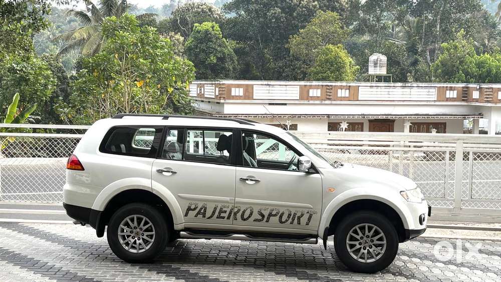 Mitsubishi Pajero Sport, 2012