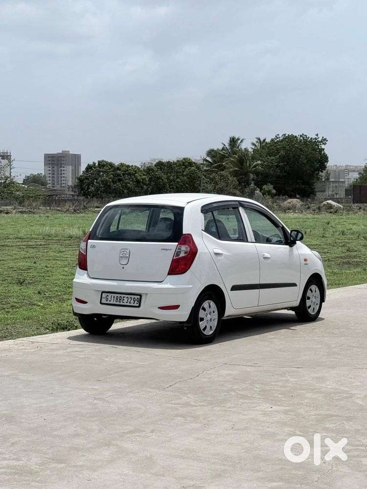 Hyundai I10 1.1 Magna(o), 2015, Cng & Hybrids