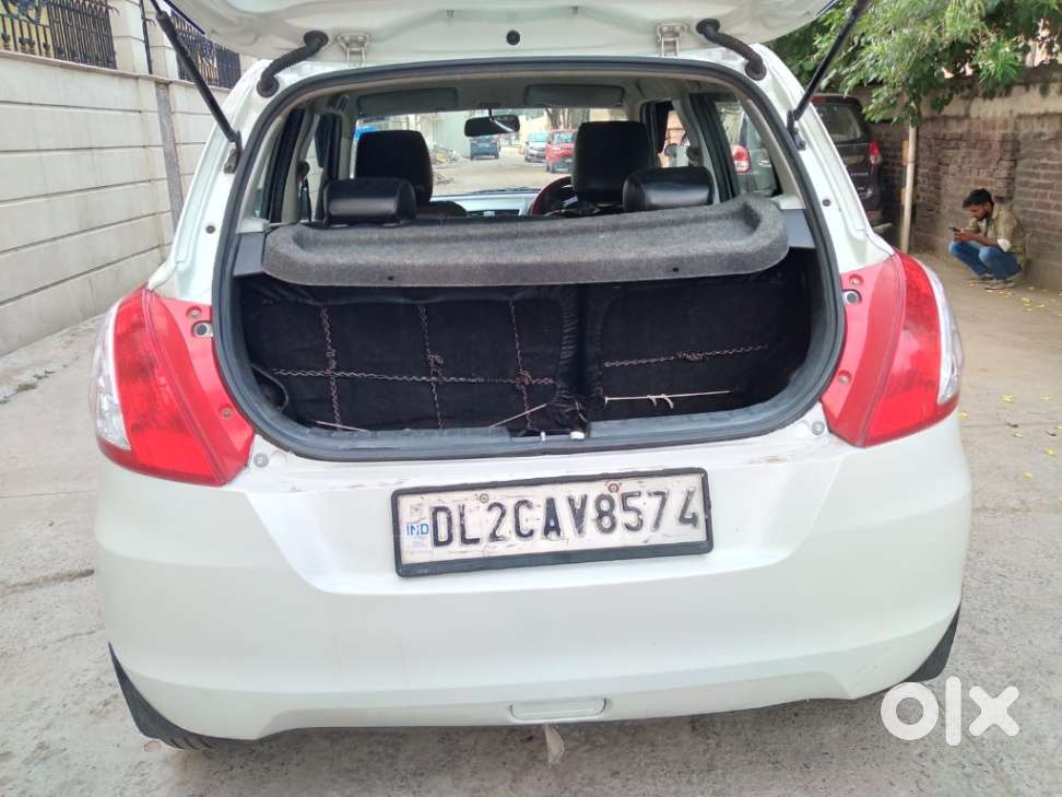 Maruti Suzuki Swift Lxi Optional-o, 2016, Petrol