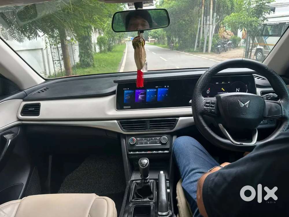 Mahindra Xuv700 Diesel 2022