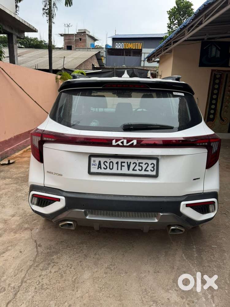 Kia Seltos 2024 Petrol 15000 Km Driven