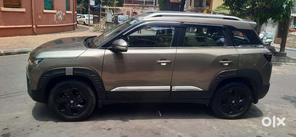 Maruti Suzuki Brezza 1.5 Zxi Smart Hybrid, 2025, Petrol
