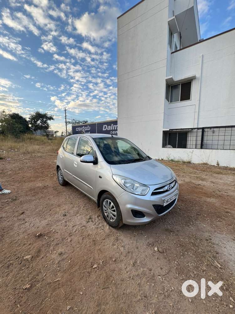 Hyundai I10 Petrol Manual 2013 Km Driven