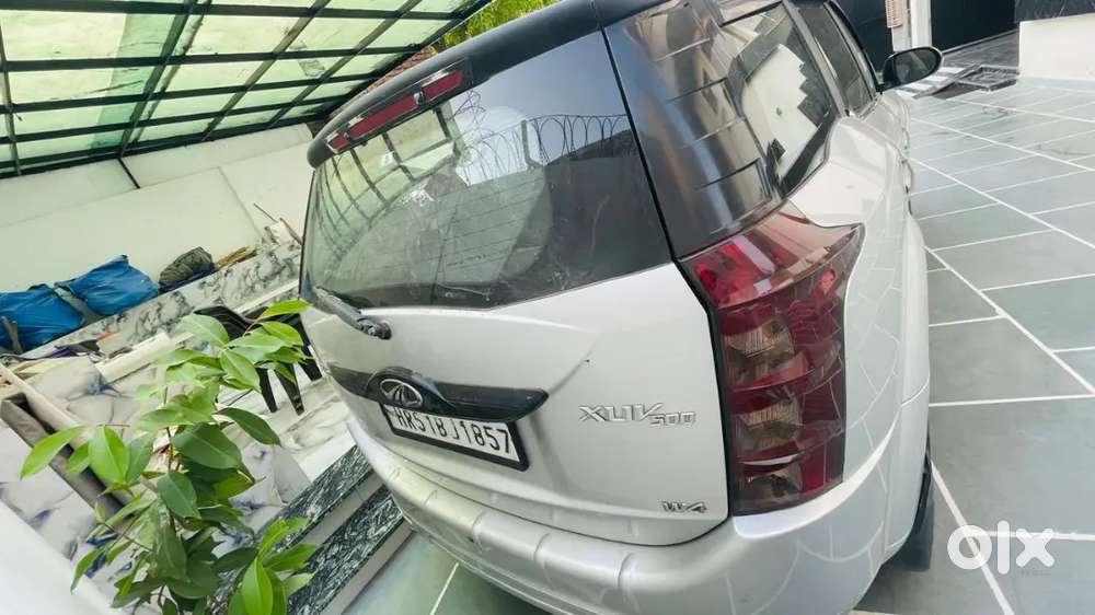 Mahindra Xuv500 2016 Diesel 81000 Km Driven