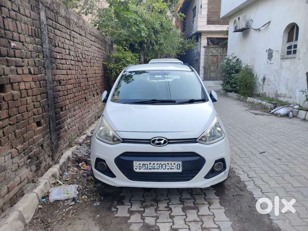 Hyundai Grand I10 2015 Diesel Good Condition