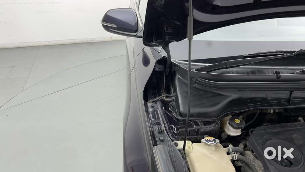 Kia Carens 1.4 Luxury Plus Dct 7 Str, 2022, Petrol