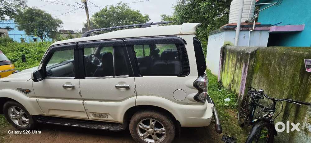 Mahindra Scorpio Diesel 2015