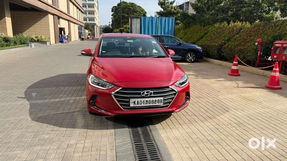Hyundai Elantra Sx O 2017 Vtvt Petrol At