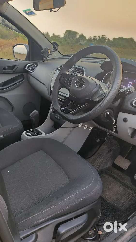 Tata Tiago 2024 Petrol Well Maintained