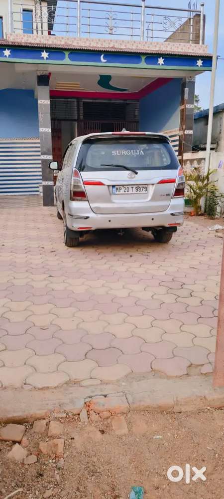 Toyota Innova Model  2015 Urgent Sell Contact Kriye Jisko Lena Hai