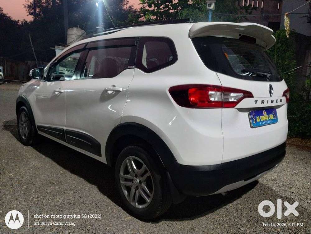 Renault Triber Rxz, 2020, Petrol