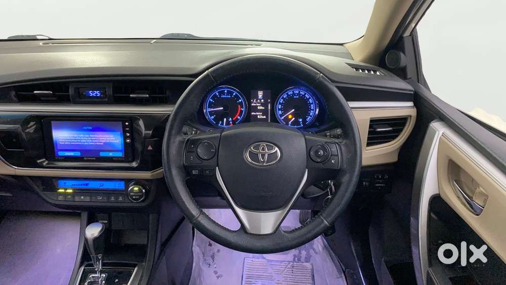 Toyota Corolla Altis [2014-2017] 1.8 G Cvt, 2016, Petrol