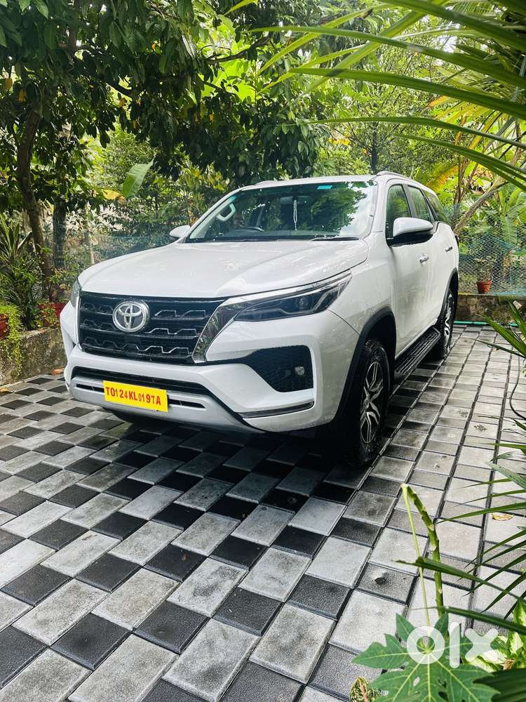 Toyota Fortuner 4x2 At 2.8 Diesel, 2024, Diesel