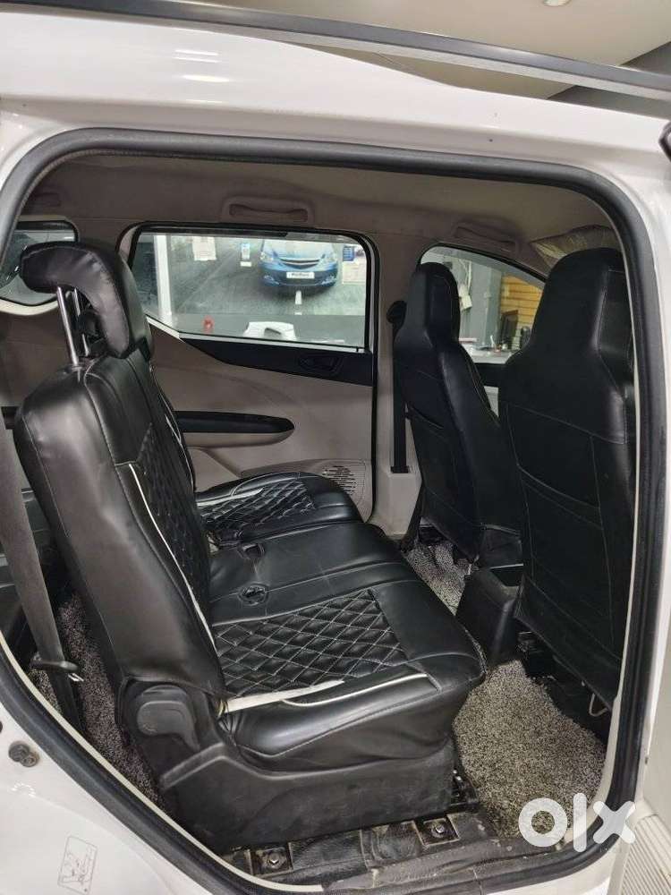 Renault Triber Rxl, 2023, Petrol