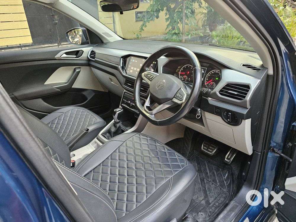 Volkswagen Taigun 1.0 Tsi Highline At, 2024, Petrol