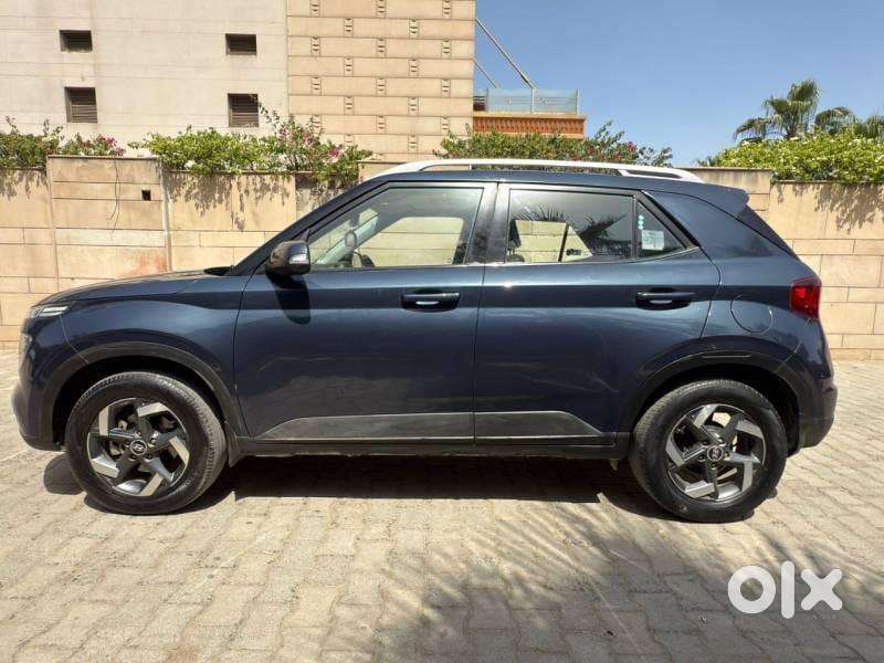Hyundai Venue 2020 Petrol Good Condition