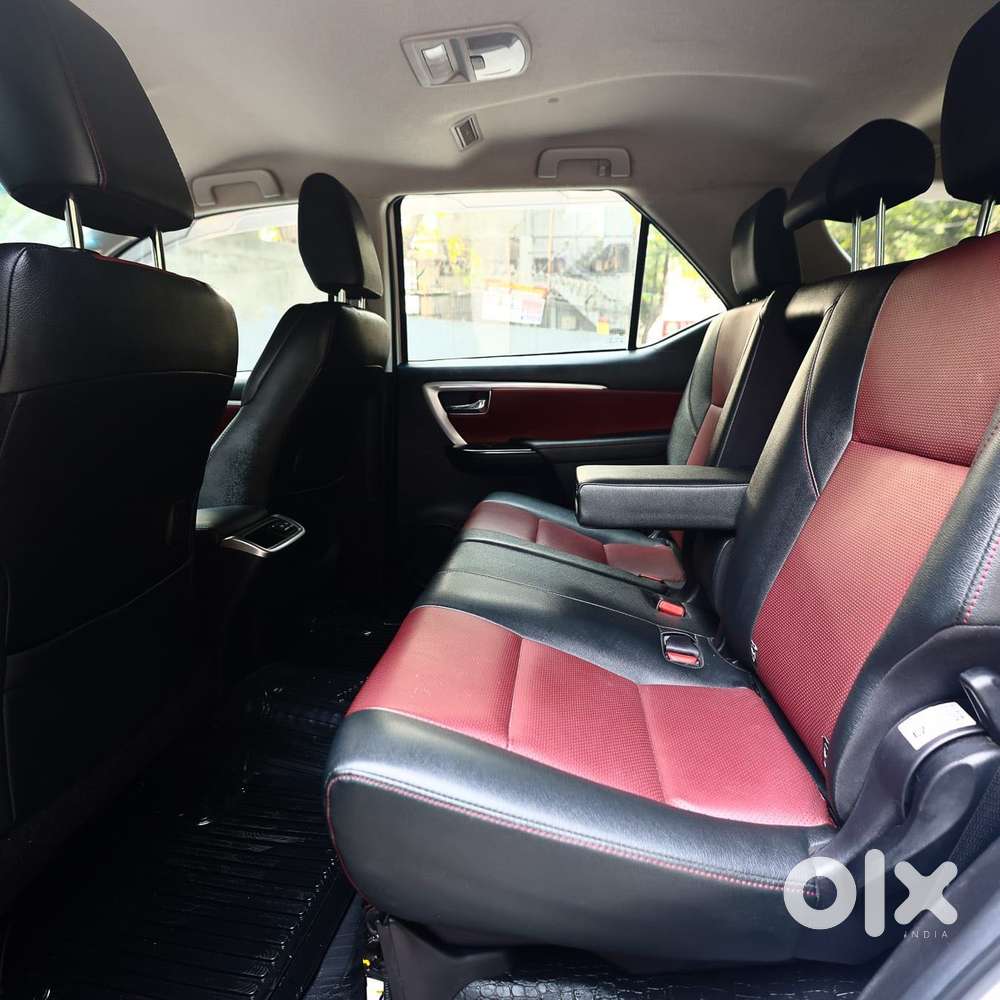 Toyota Fortuner Legender 4x2 At 2.8, 2025, Diesel