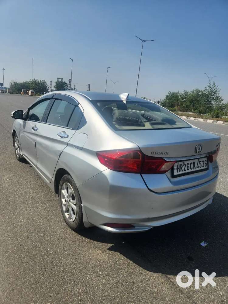 Honda City Amt Sunroof Top Model Nov 2014