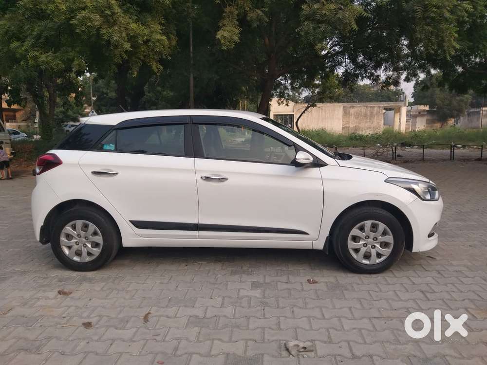 Hyundai I20 2015-2017 Sportz 1.2, 2016, Petrol