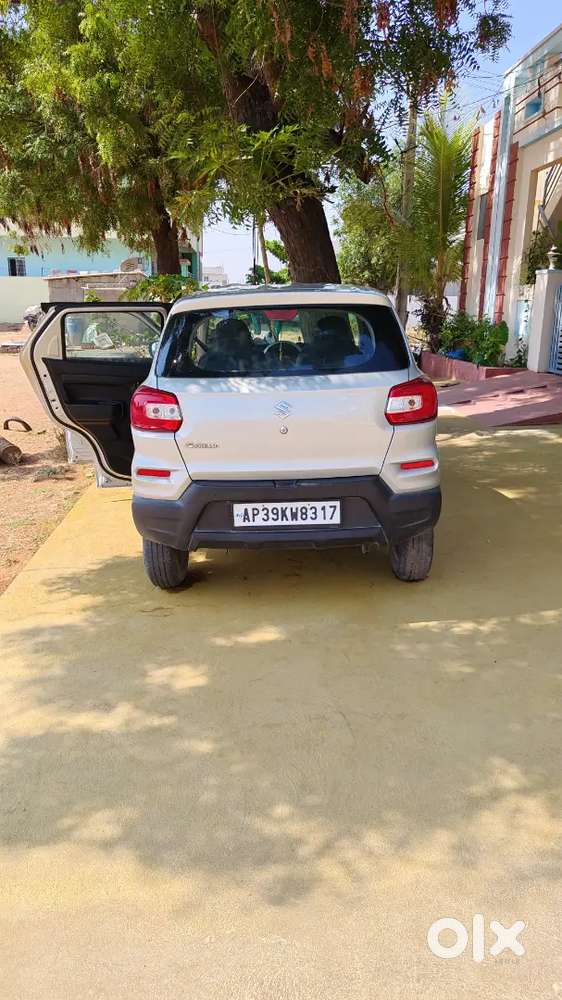 Maruti Suzuki S-presso 2021 Petrol 90500 Km Driven
