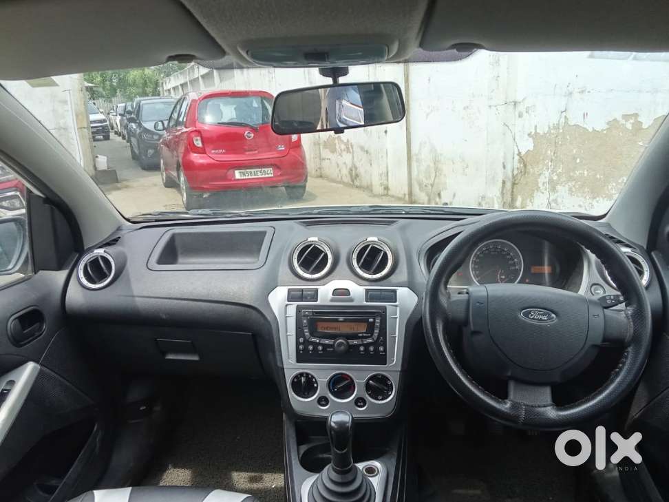 Ford Figo Petrol Zxi, 2011, Diesel
