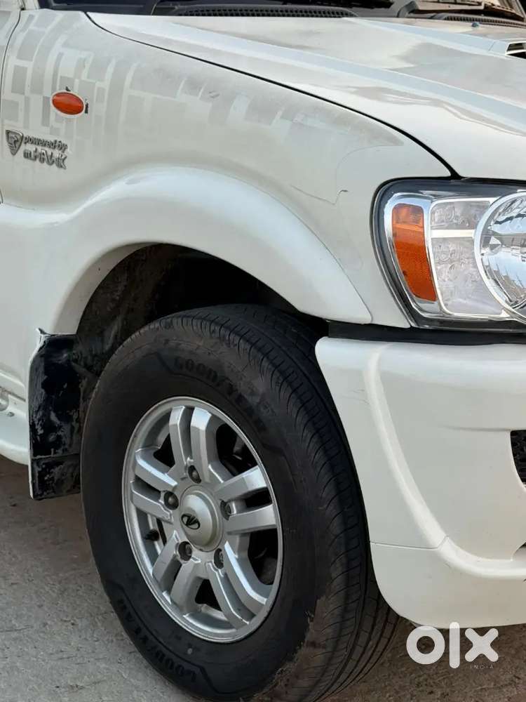Mahindra Scorpio 2014