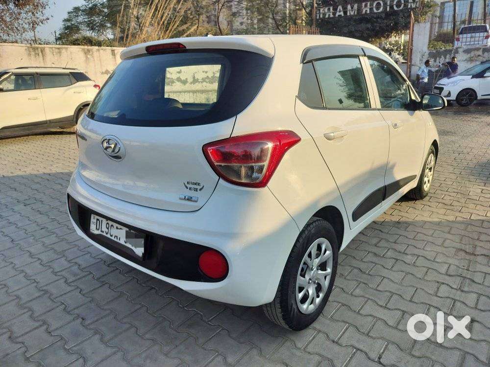 Hyundai Grand I10 2016-2017 Magna, 2017, Cng & Hybrids